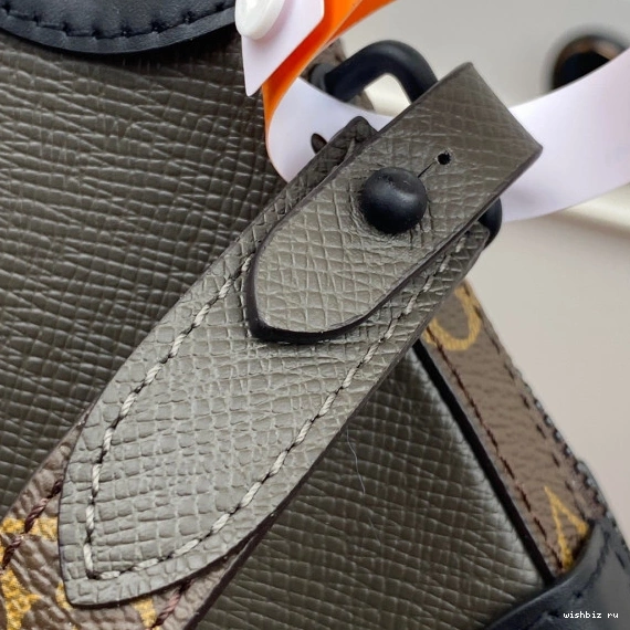 WIS VUITTON TRUNK WALLET LOUIS SOFT 0825